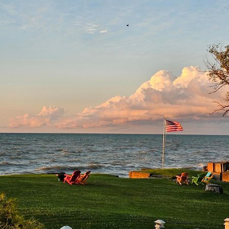Seaside Lake-Front Cottage Madison Esterno foto
